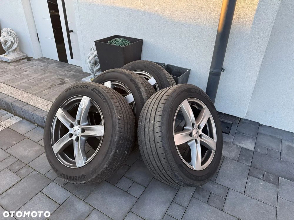 Ford Kuga 1.6 EcoBoost 2x4 Titanium - 20