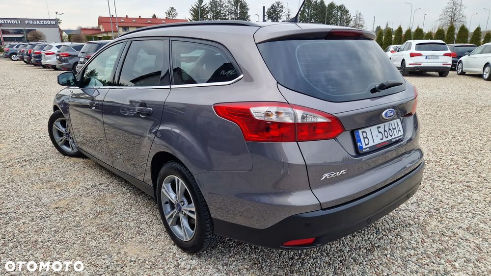 Ford Focus SW 1.6 TDCi DPF Titanium - 3