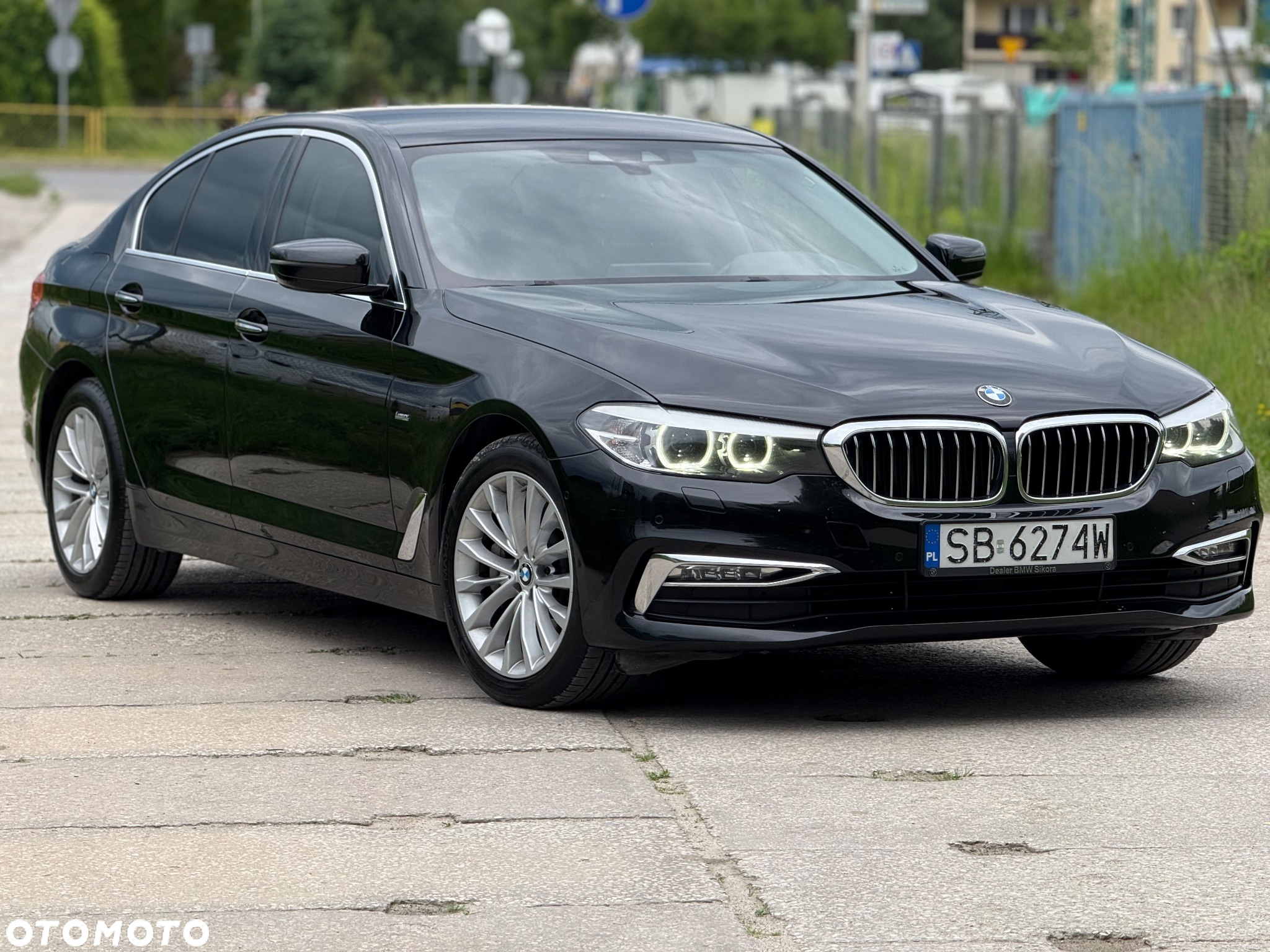 BMW Seria 5 530d xDrive Luxury Line - 3