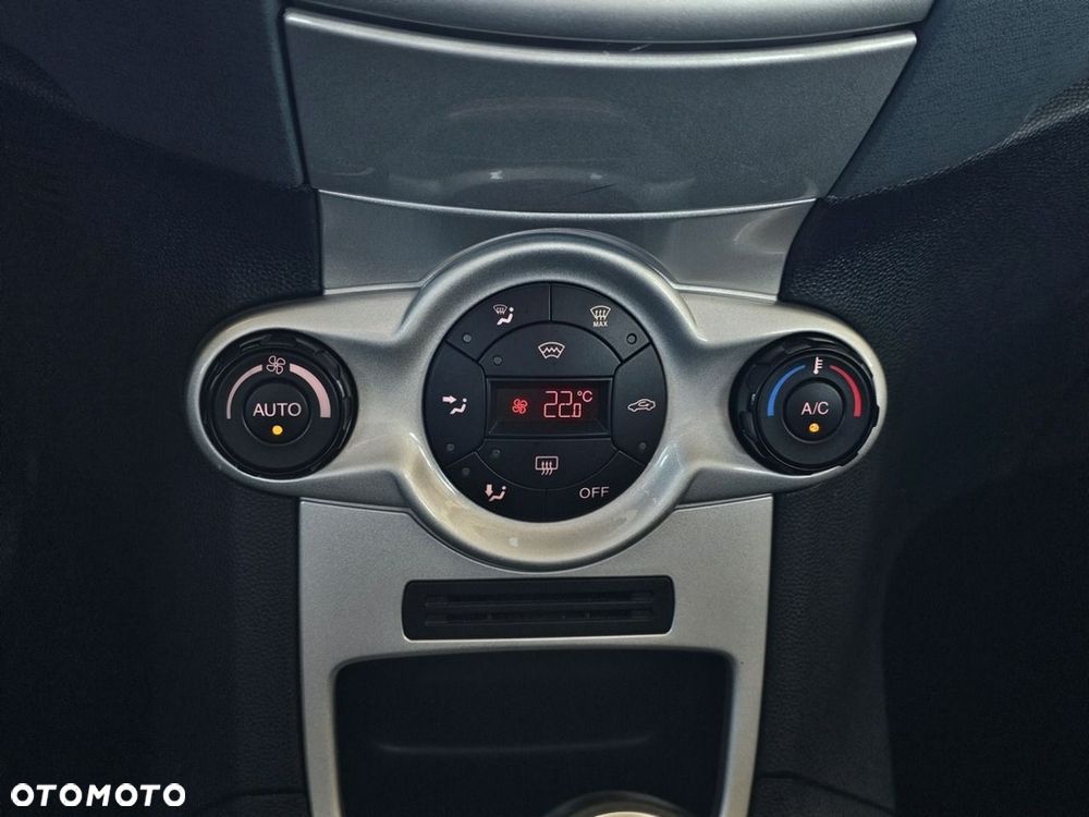 Ford Fiesta - 19