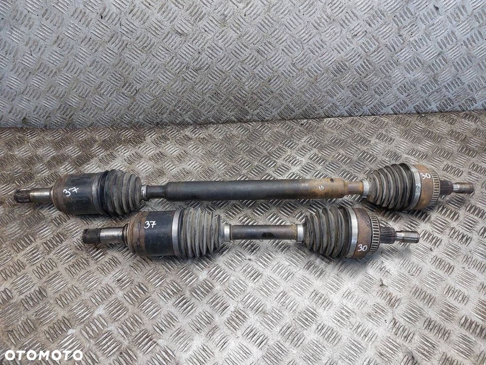 PÓŁOŚ LEWY PRZÓD + PRAWY PRZÓD AUTOMAT MERCEDES W163 ML 270 CDI 2.7 CDI - 1