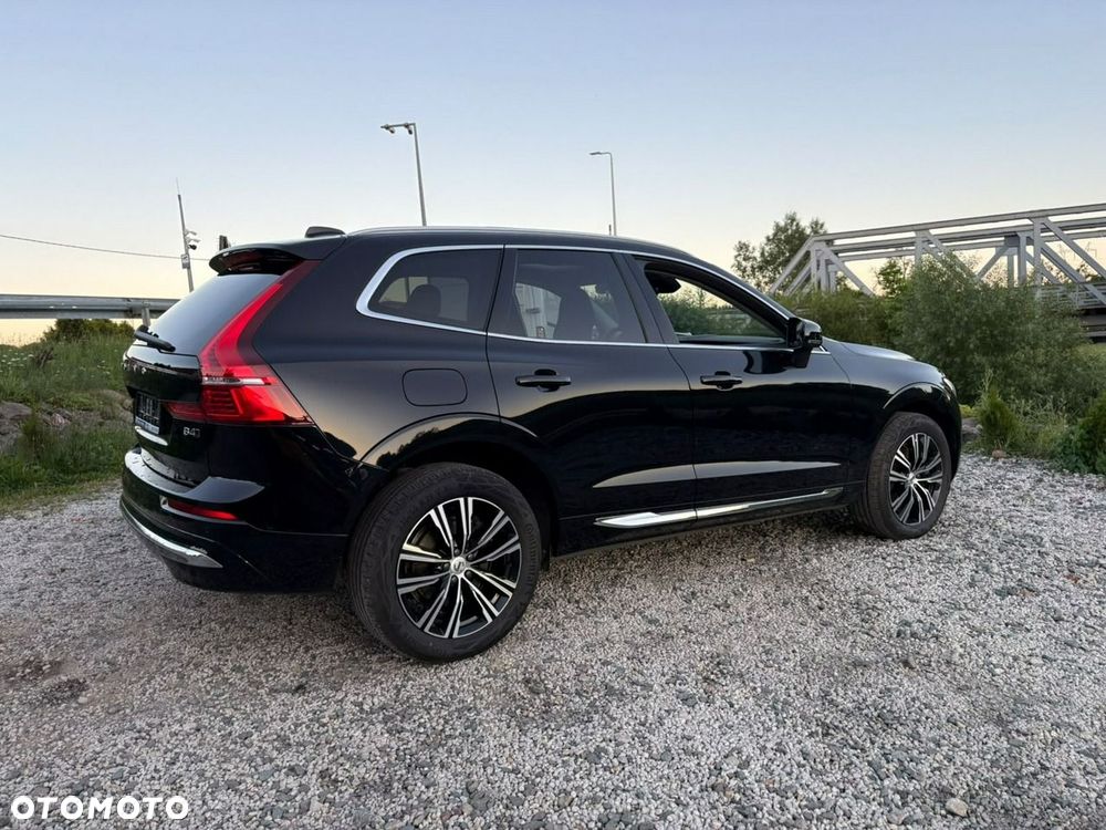 Volvo XC 60 B4 D AWD Inscription - 19