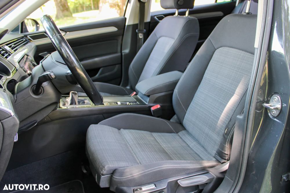 Volkswagen Passat 2.0 TDI Comfortline - 10
