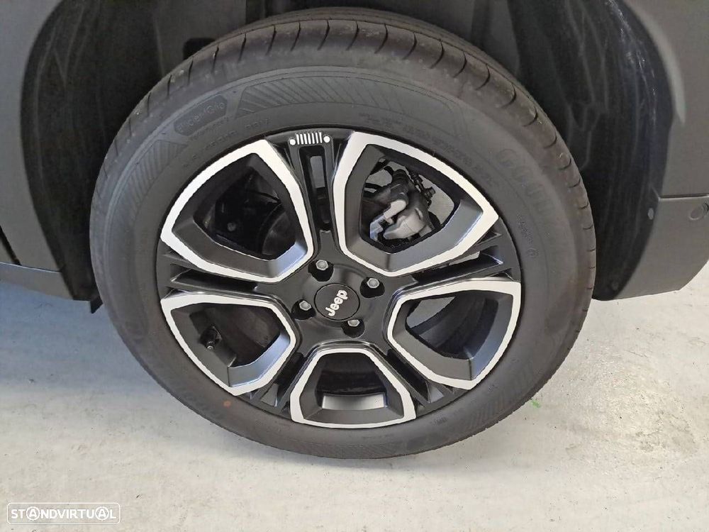 Jeep Avenger 1.2 e-Hybrid Altitude DCT - 11