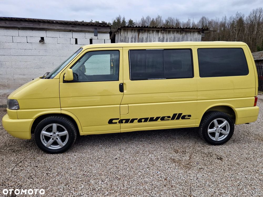 Volkswagen Caravelle - 5