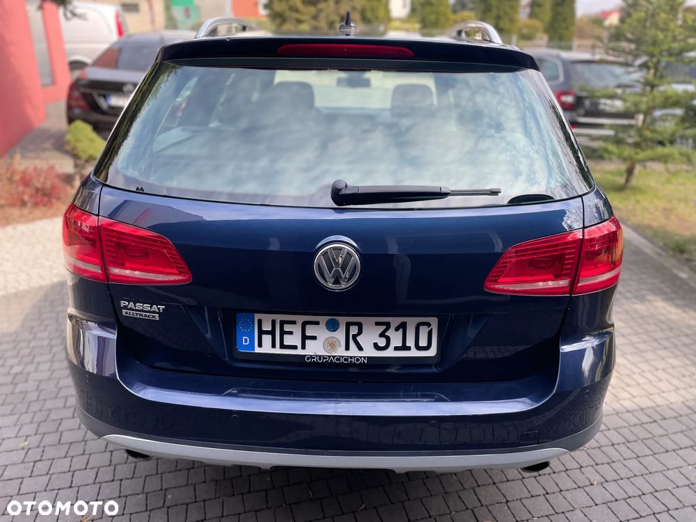 Volkswagen Passat Alltrack 2.0 TDI 4Motion DSG BlueMotion Tec - 8