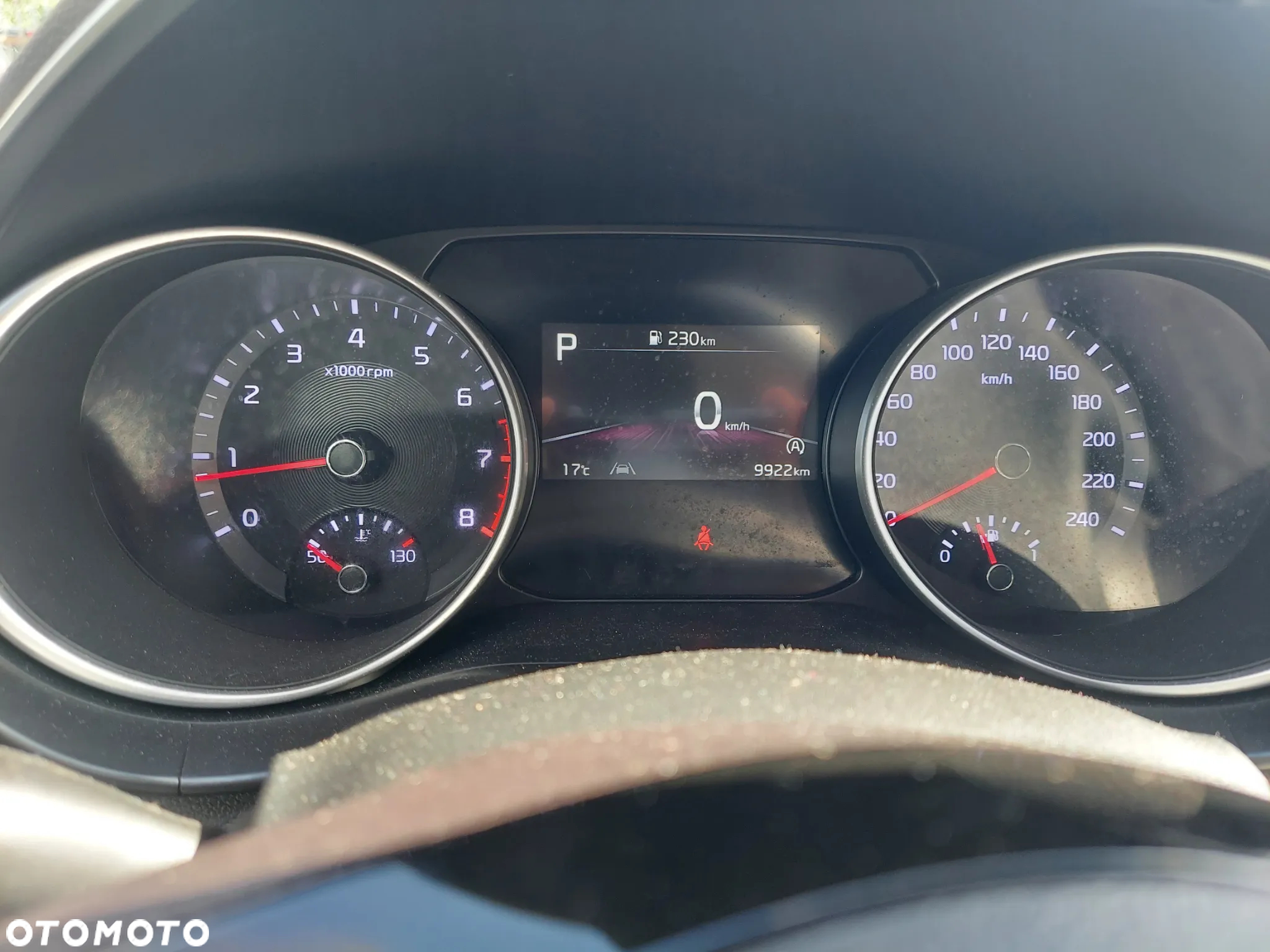 Kia Ceed - 8