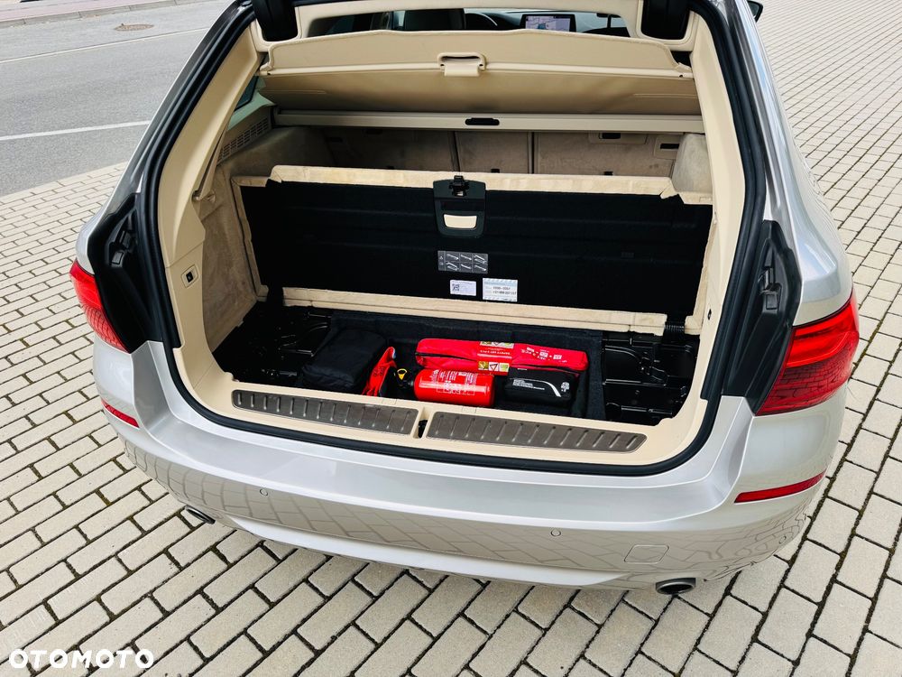 BMW Seria 5 518d - 20