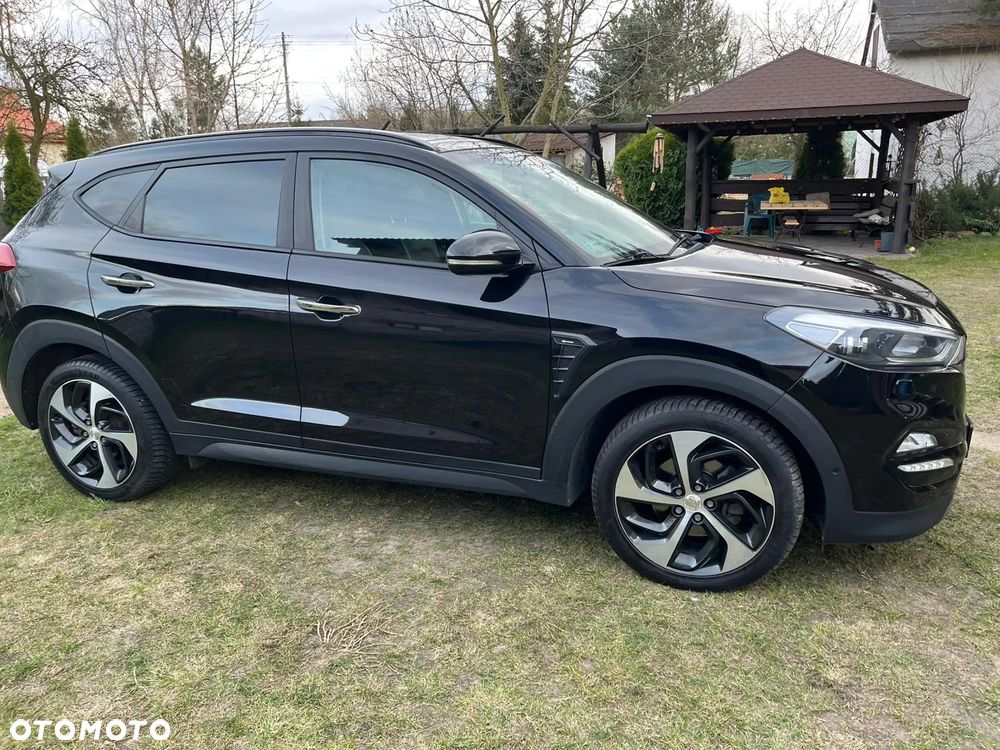 Hyundai Tucson 2.0 CRDI 4WD Automatik Style - 5