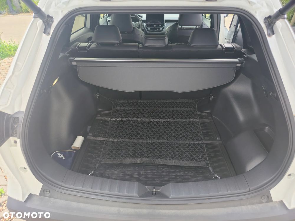 Toyota Corolla Cross 2.0 Hybrid Executive - 6