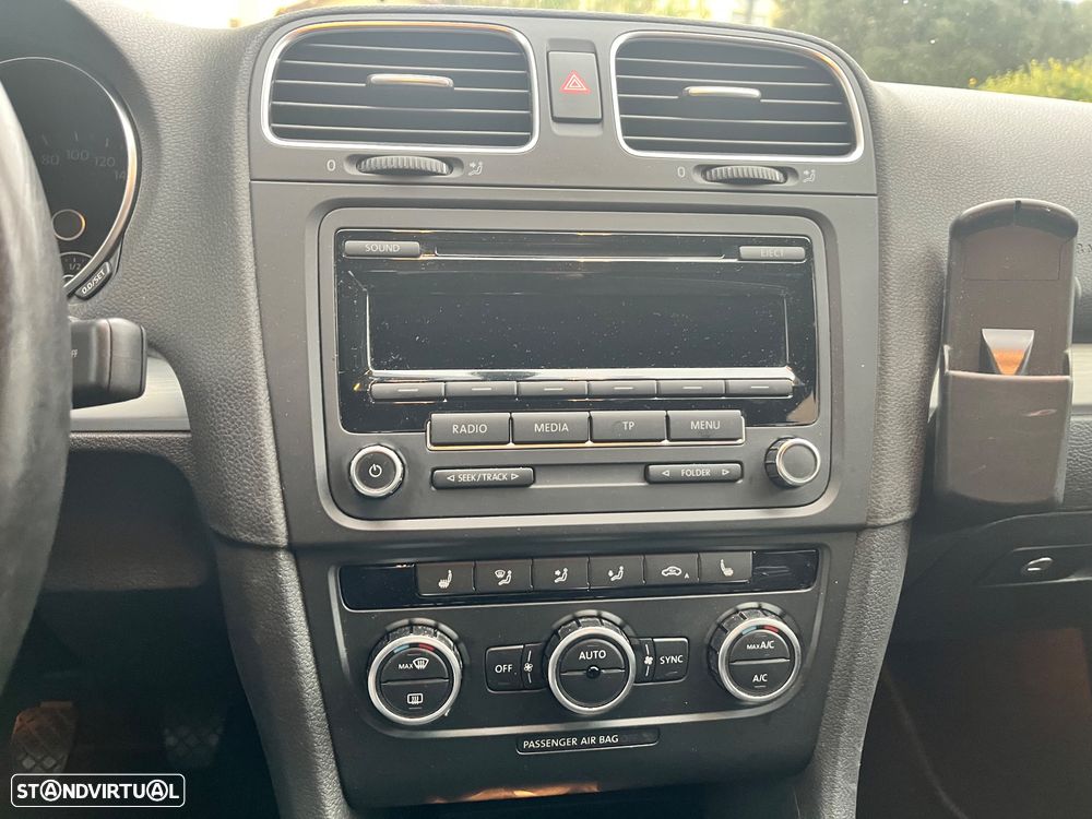 VW Golf Cabriolet 1.6 TDi Cup - 7