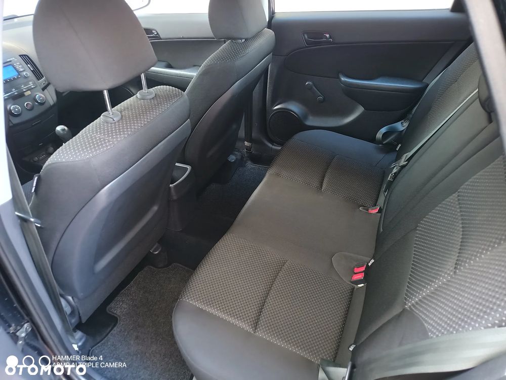 Hyundai i30 i30cw 1.4 Comfort - 26