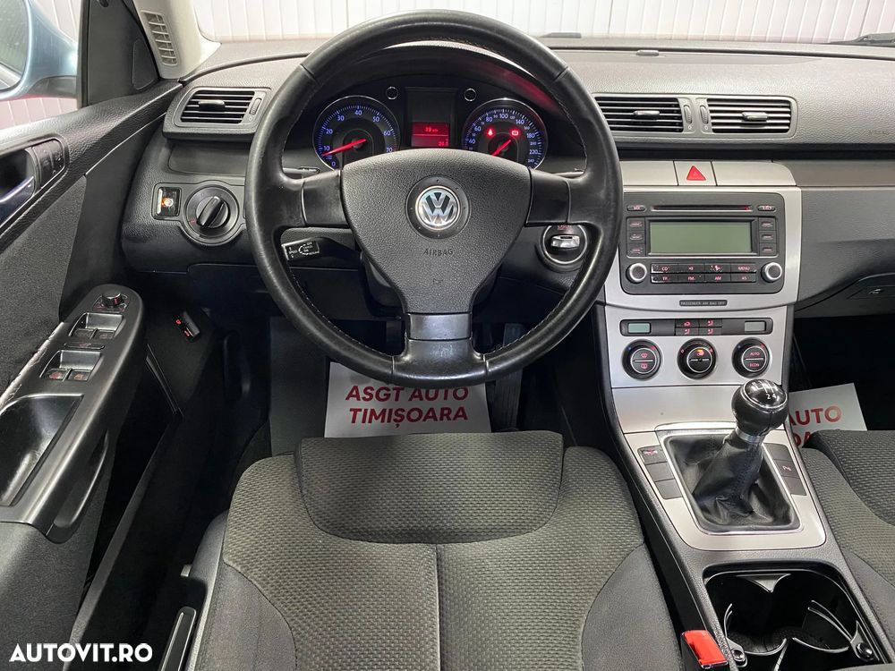 Volkswagen Passat - 8