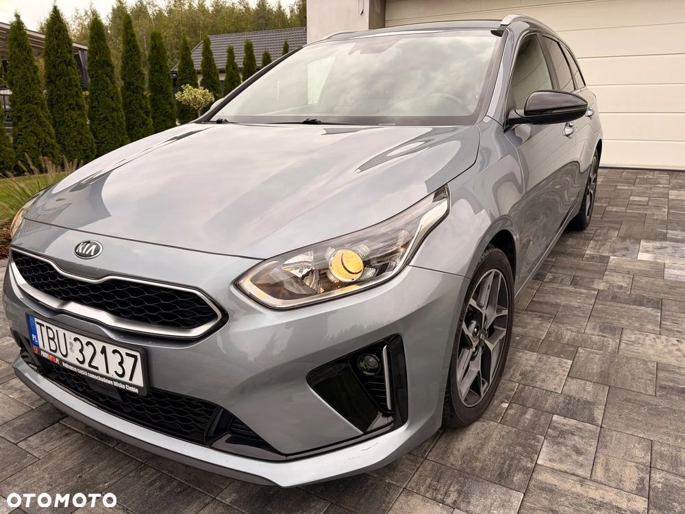 Kia Ceed 1.6 CRDi mHEV GT-Line DCT - 13