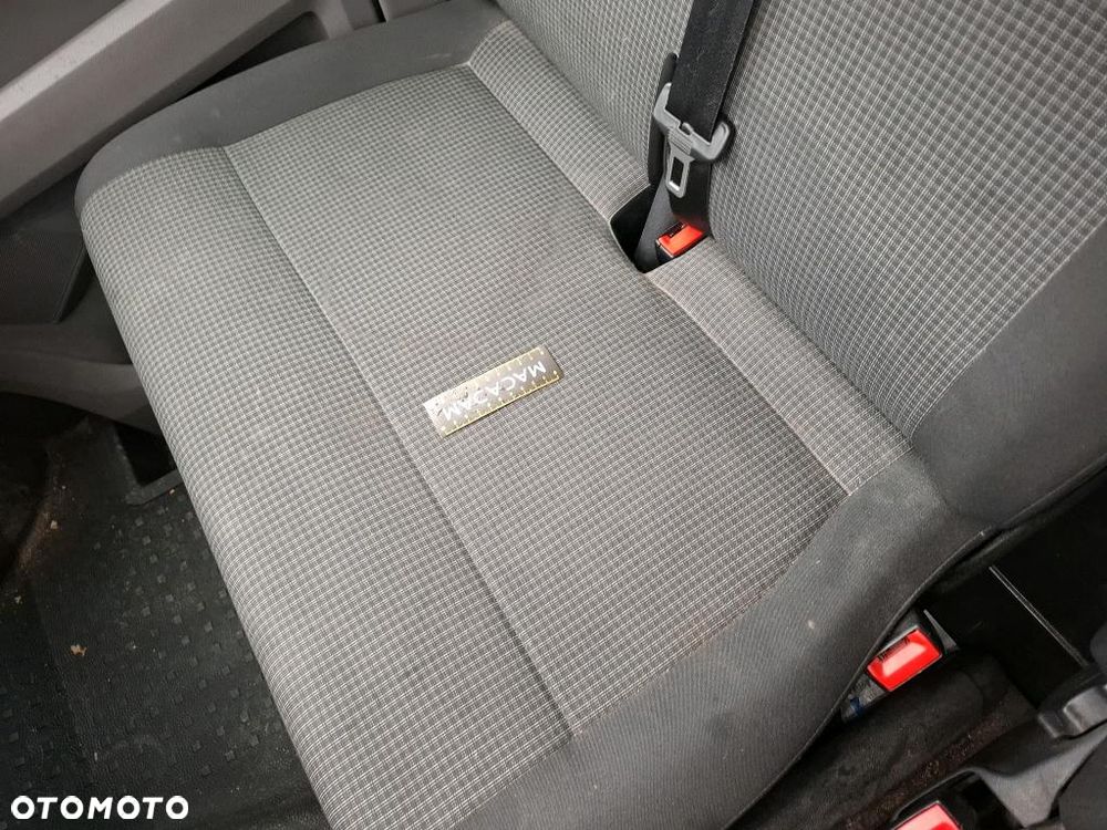 Volkswagen Transporter - 15