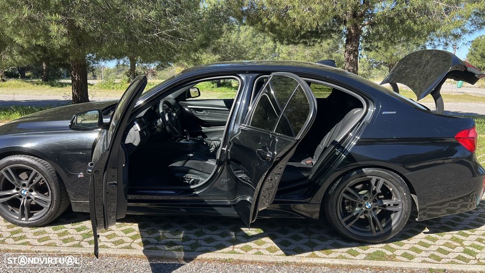 BMW 330 e iPerformance Pack M - 8