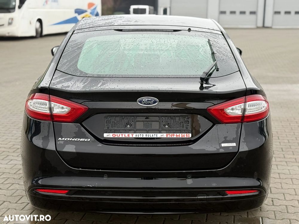 Ford Mondeo - 7