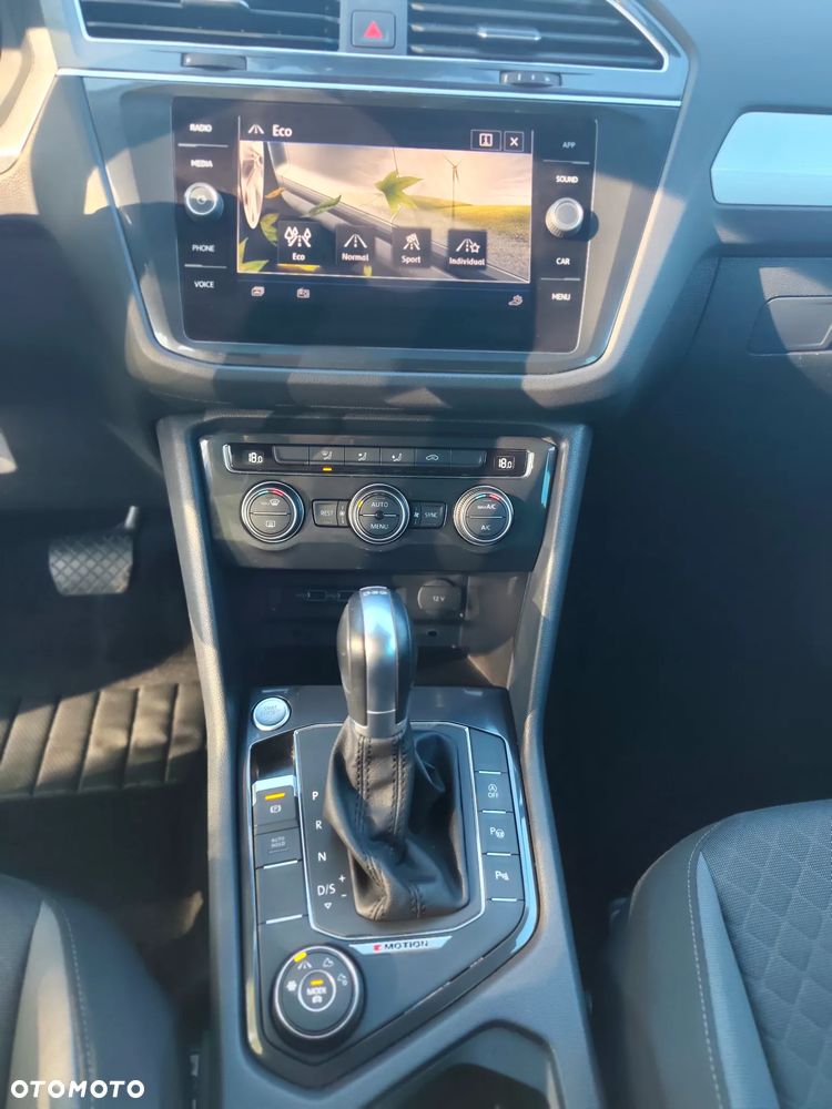 Volkswagen Tiguan 2.0 TDI BMT SCR 4Mot Comfortline DSG - 11