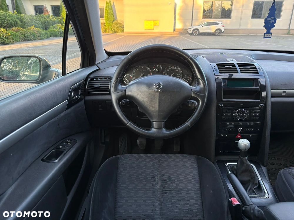 Peugeot 407 - 5