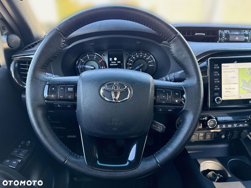 Toyota Hilux 2.8 D-4D Double Cab Invincible 4x4 - 19