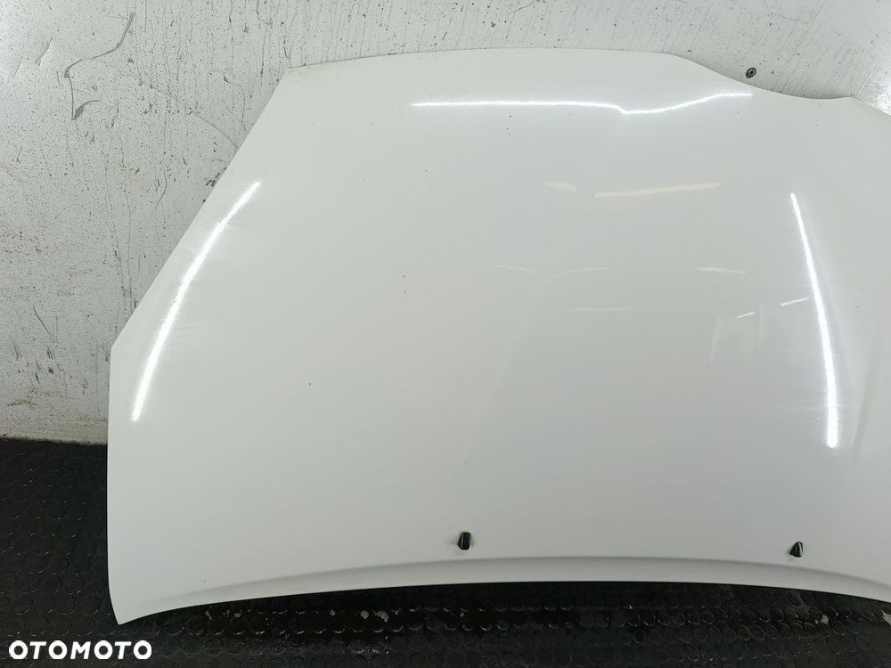 MASKA TOYOTA COROLLA VERSO II 040 - 2