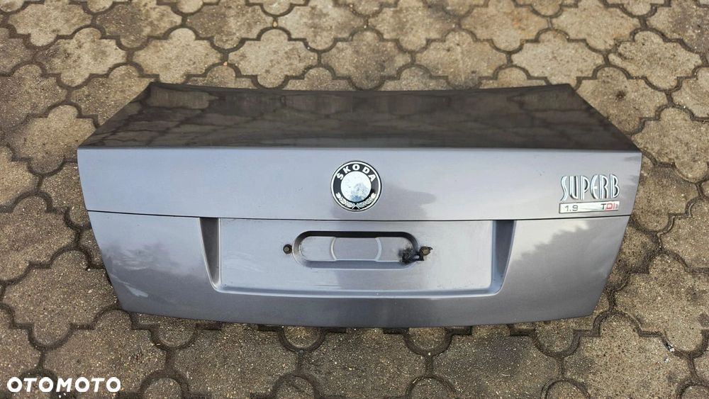 Superb I klapa tylna tył kolor 9152 Skoda - 1