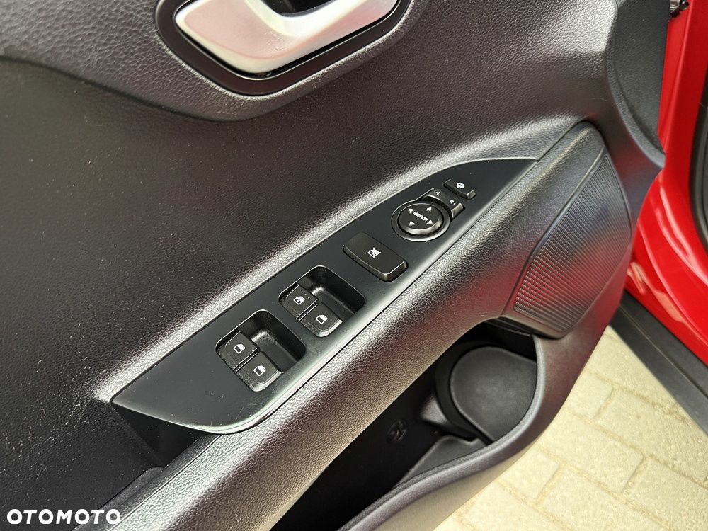 Kia Stonic 1.4 L - 29