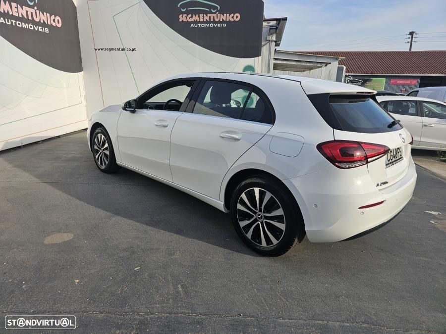 Mercedes-Benz A 250 e 8G-DCT Progressive - 18
