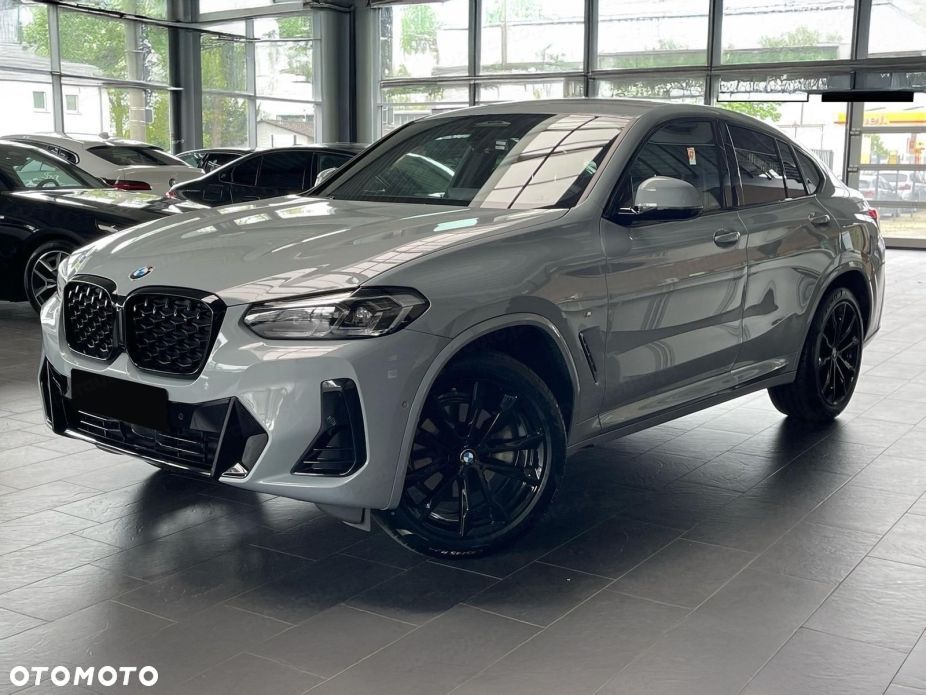 BMW X4 - 4
