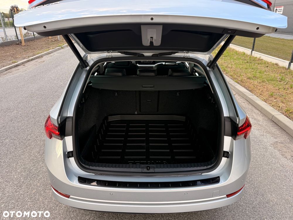 Skoda Octavia 2.0 TDI Ambition DSG - 37