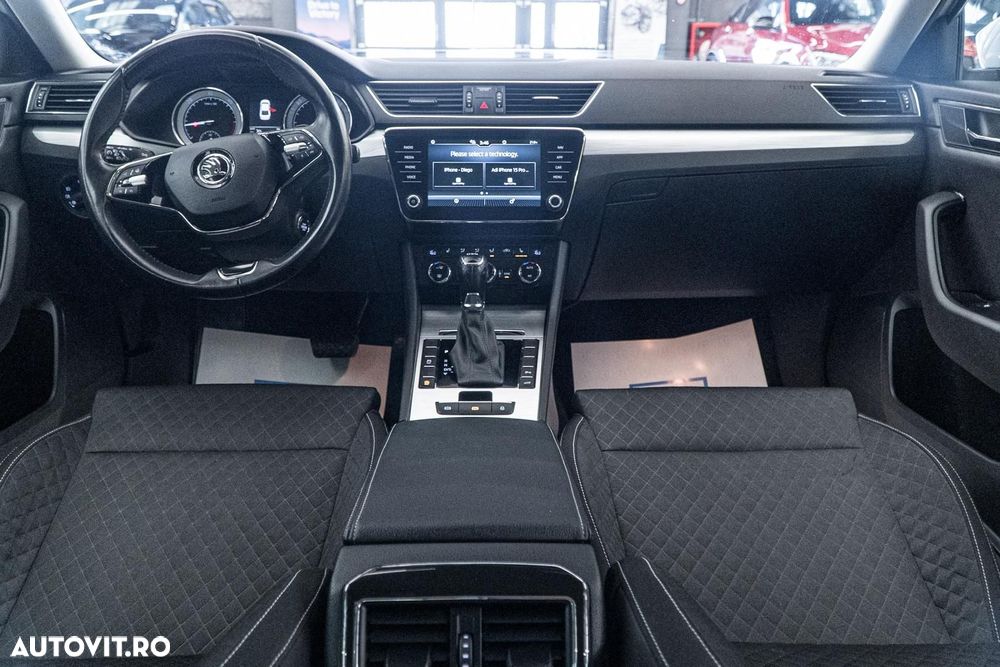 Skoda Superb 2.0 TDI DSG Style - 30