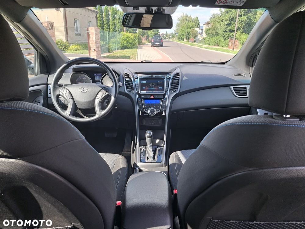 Hyundai i30 blue Kombi 1.6 CRDi DCT Passion - 8