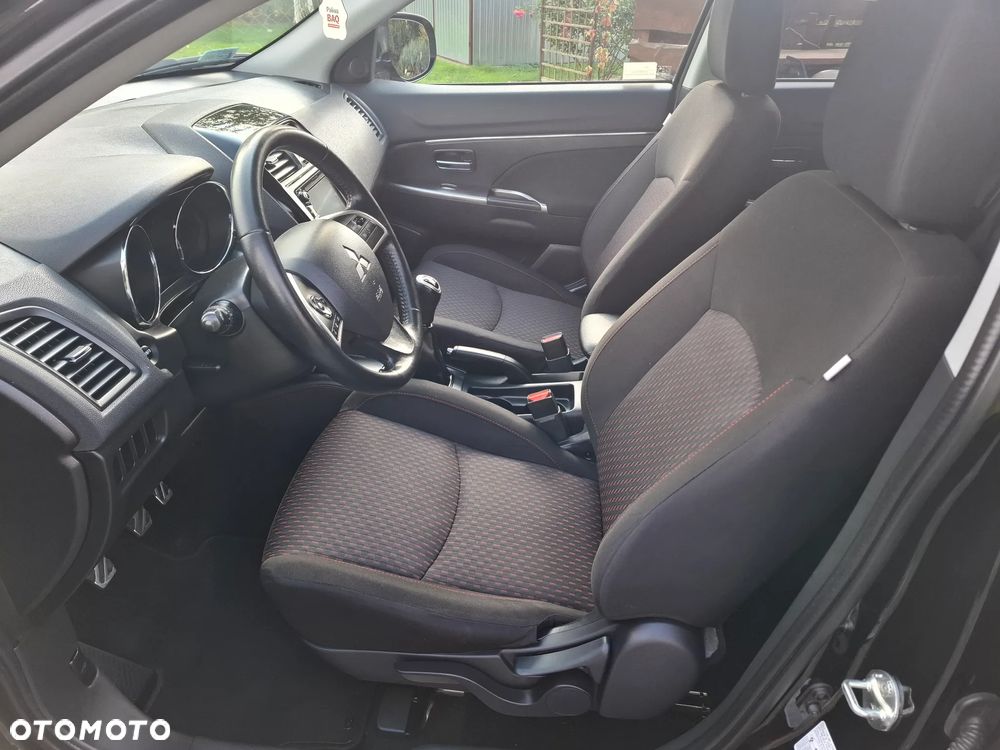 Mitsubishi ASX 1.6 Invite Navi - 21