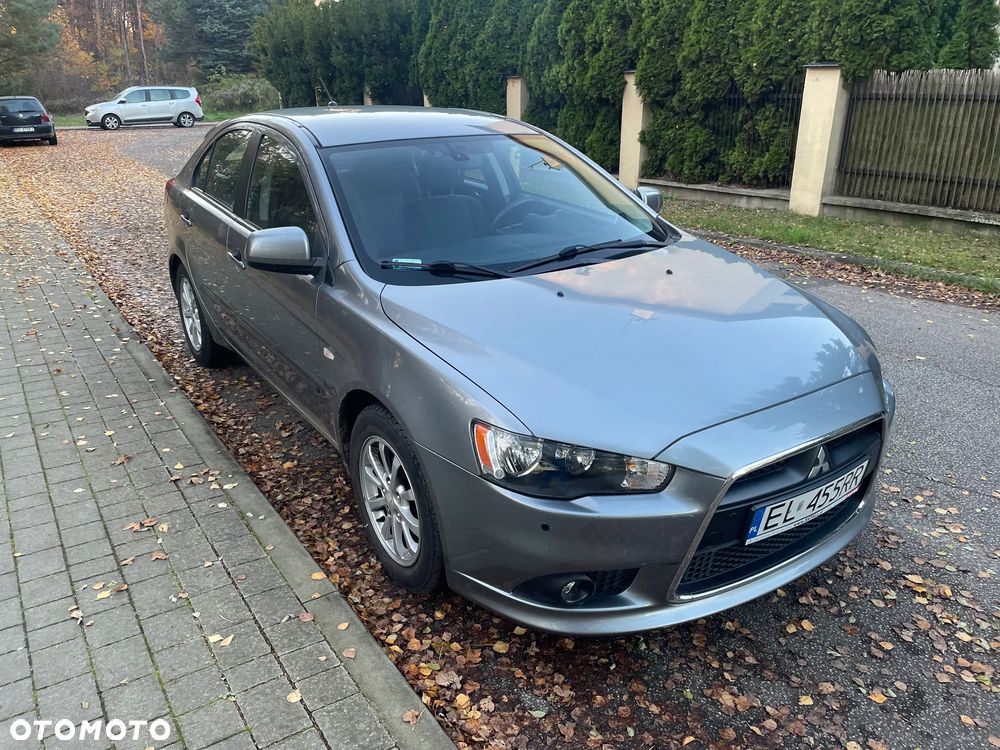 Mitsubishi Lancer - 5