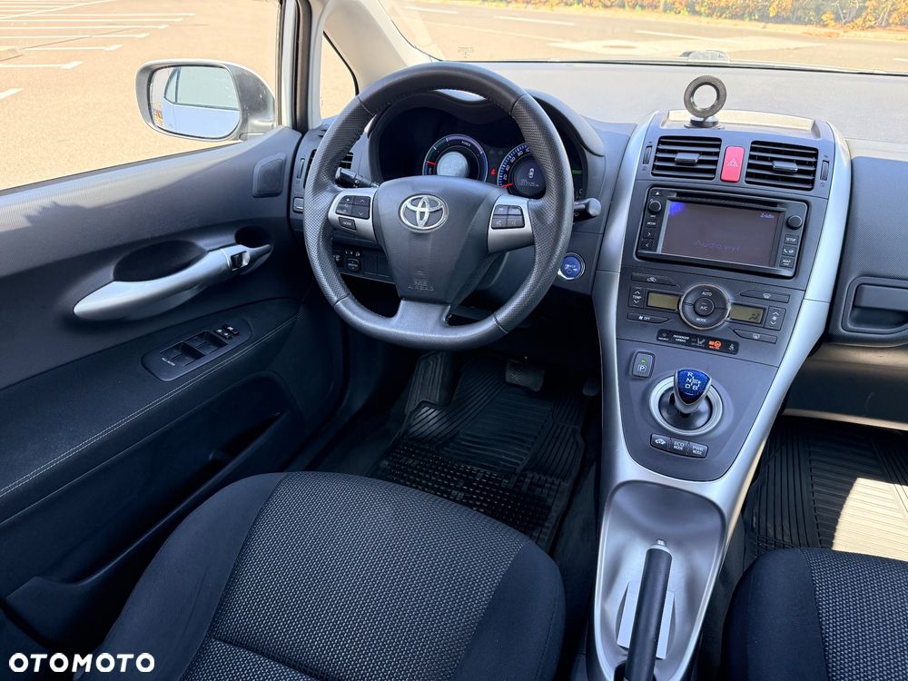 Toyota Auris - 19