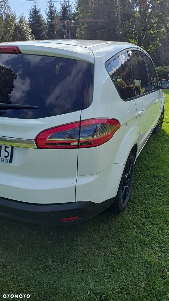 Ford S-Max - 19