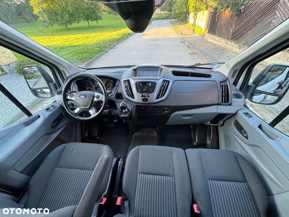 Ford Transit - 4