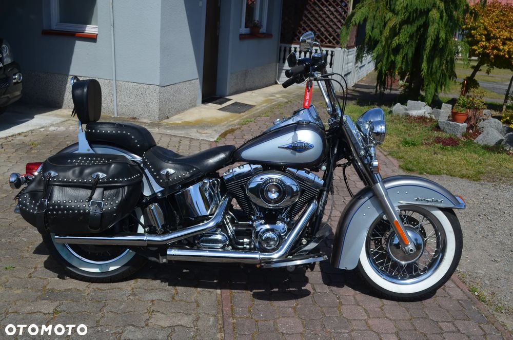 Harley-Davidson Touring Road King - 2