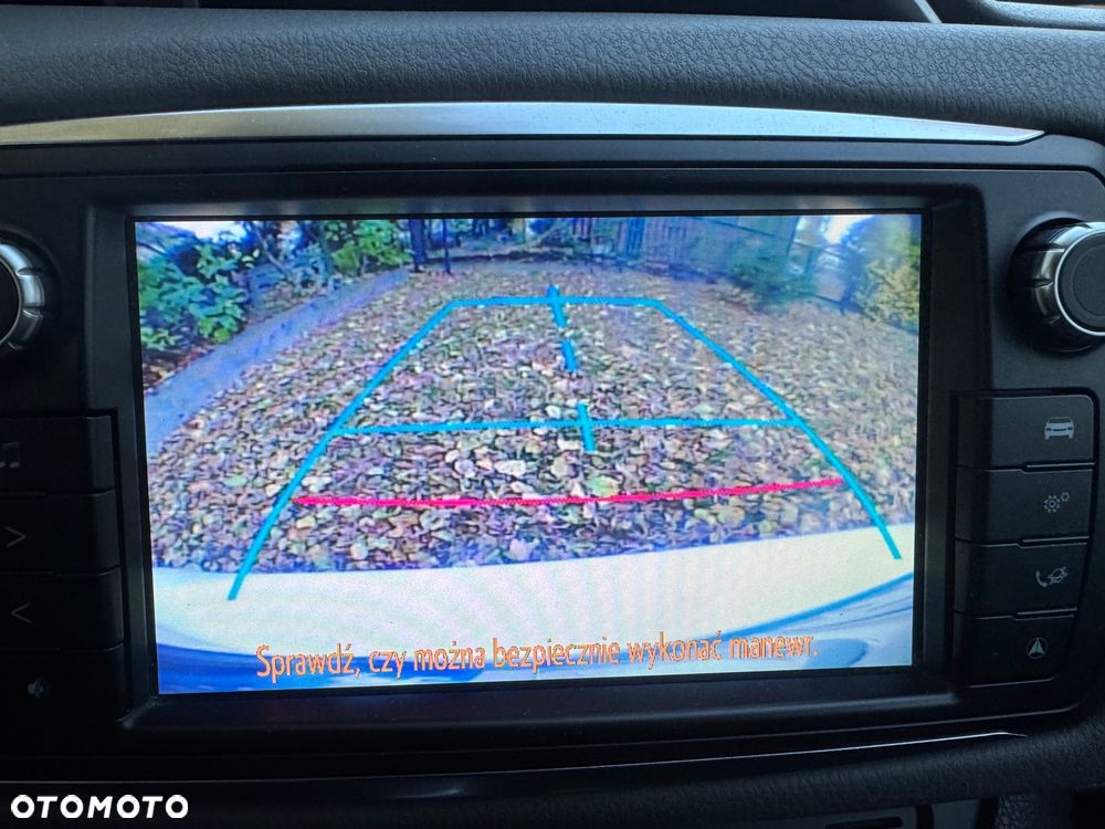 Toyota Yaris 1.33 Active EU6 - 21