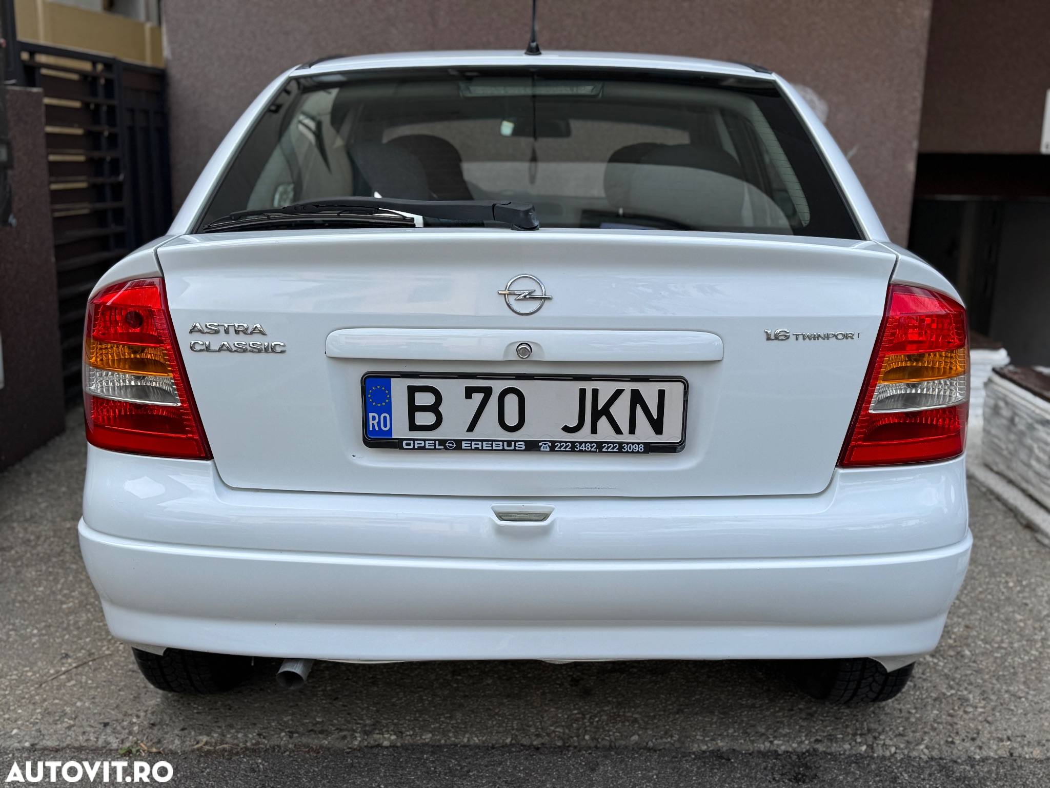 Opel Astra Classic 1.6i - 5