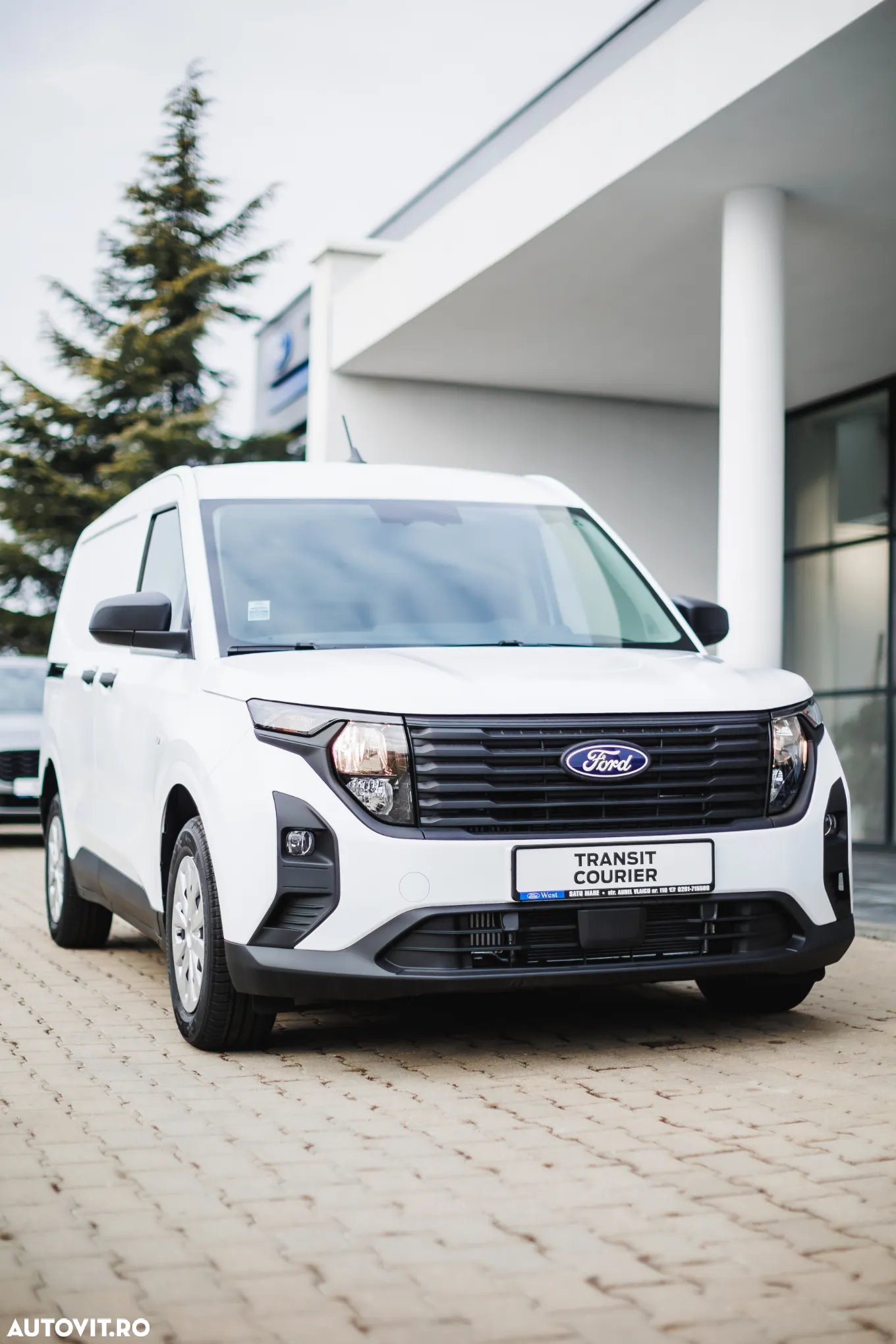 Ford Courier - 2
