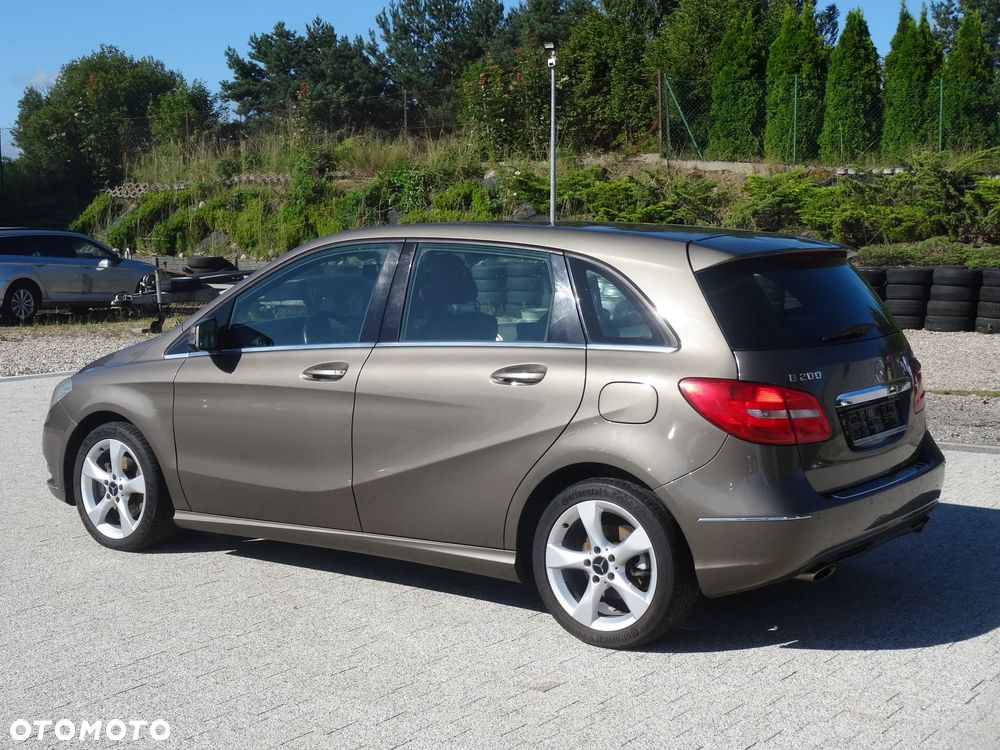 Mercedes-Benz Klasa B 200 CDI (BlueEFFICIENCY) - 8