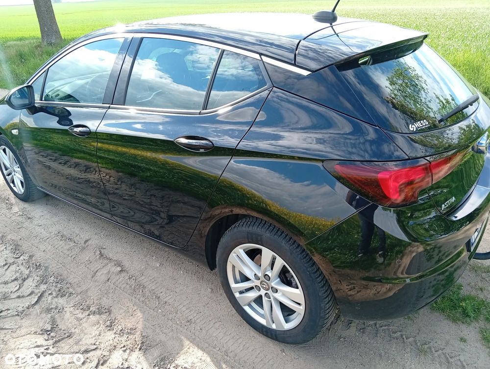 Opel Astra - 1
