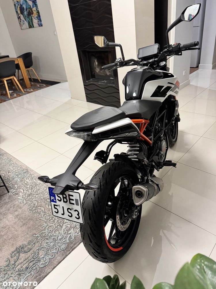 KTM Duke 125 - 4