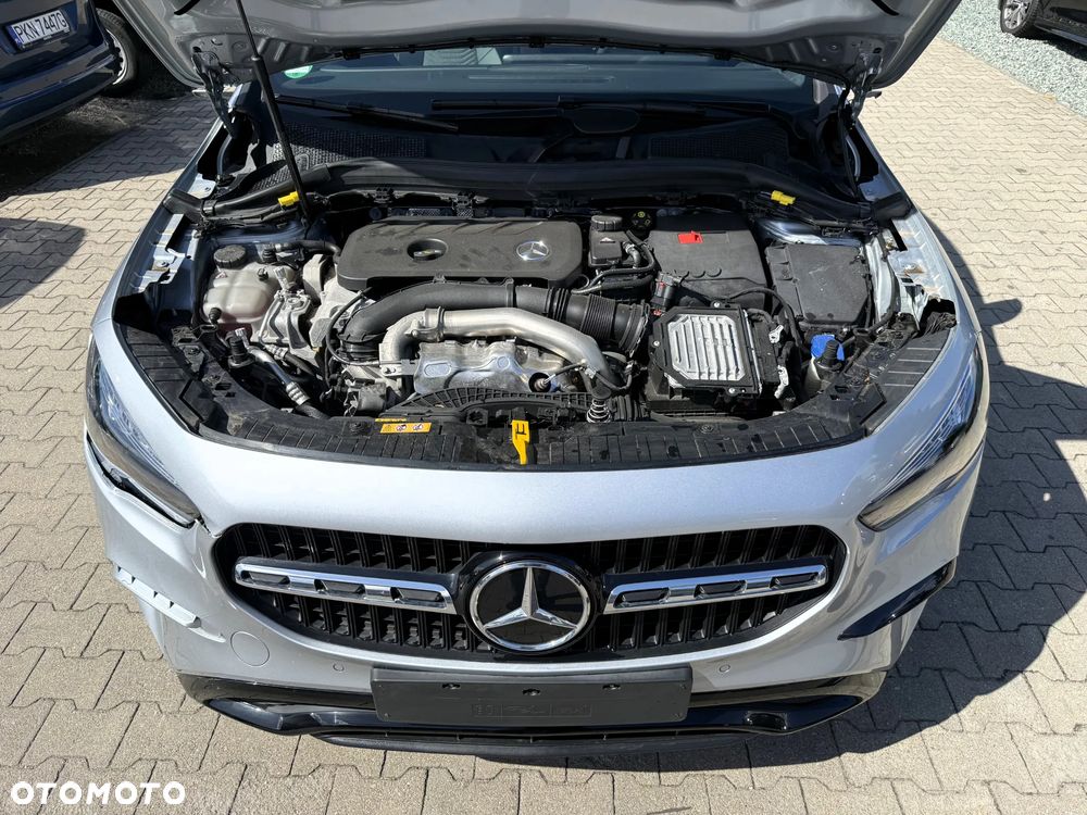 Mercedes-Benz GLA 220 4Matic 8G-DCT Special Edition - 8