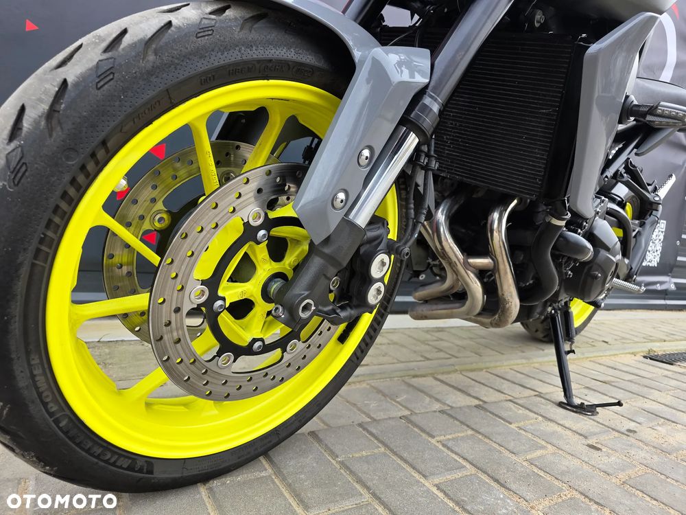 Yamaha MT - 26