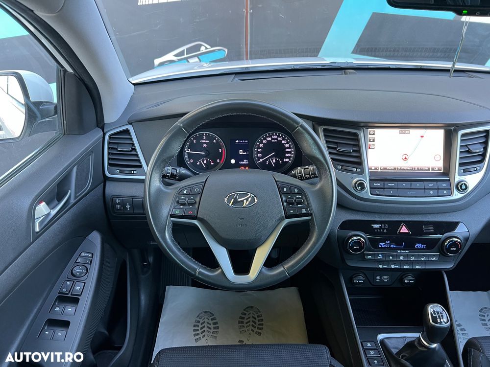 Hyundai Tucson blue 1.7 CRDi 2WD Trend - 9