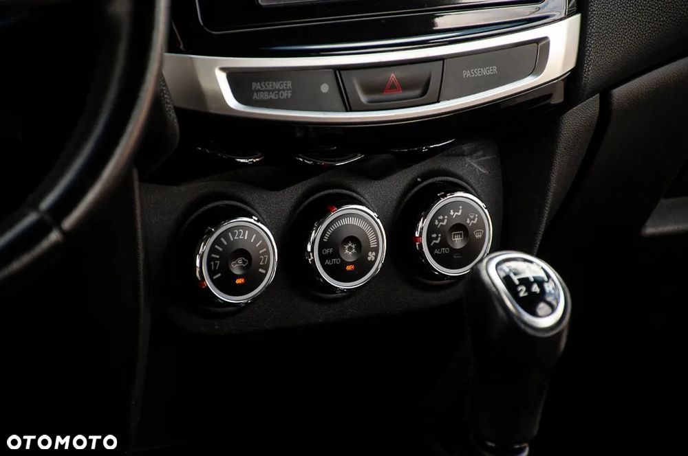 Mitsubishi ASX - 32