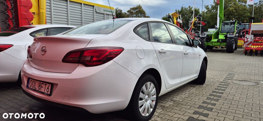 Opel Astra - 5