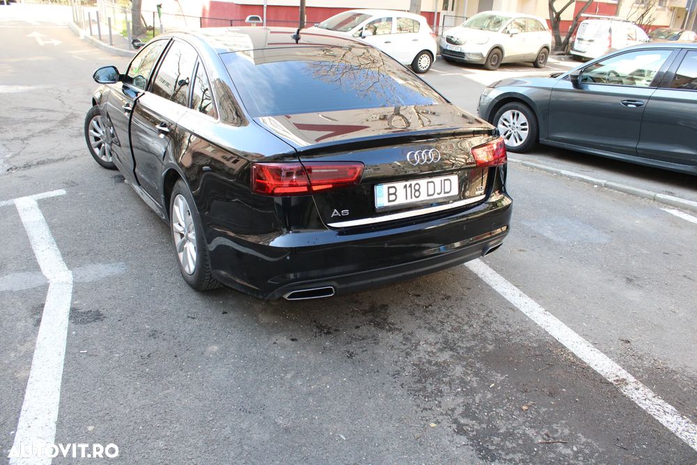 Audi A6 2.0 TDI Ultra DPF S tronic - 35